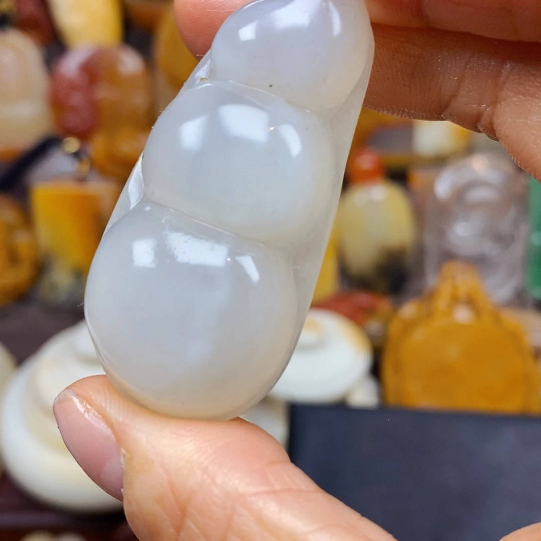 石英质玉（黄龙玉）颈饰未镶嵌