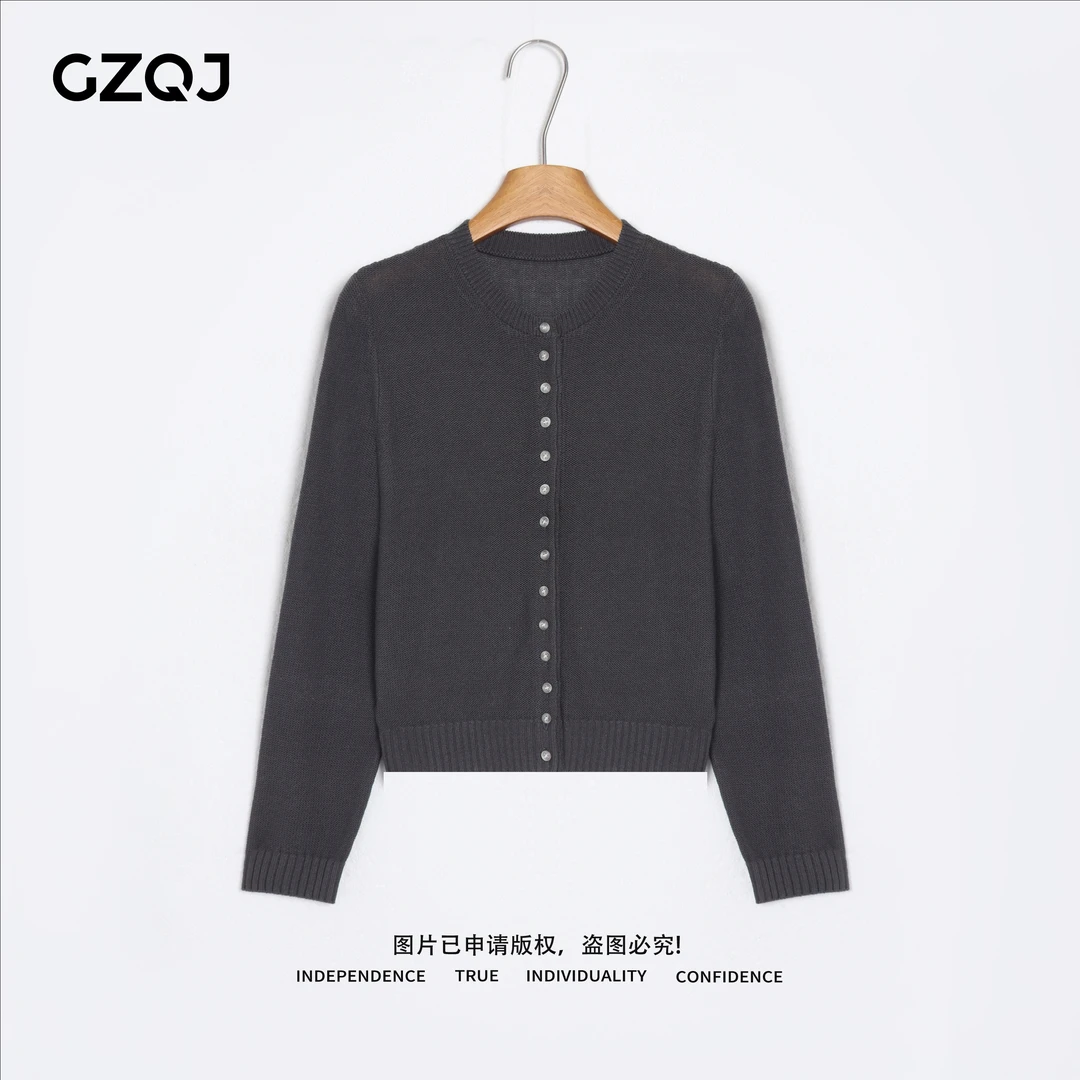 老琴私服【高智女主】欧若风时尚纯色圆领毛针织开衫女秋新款35273