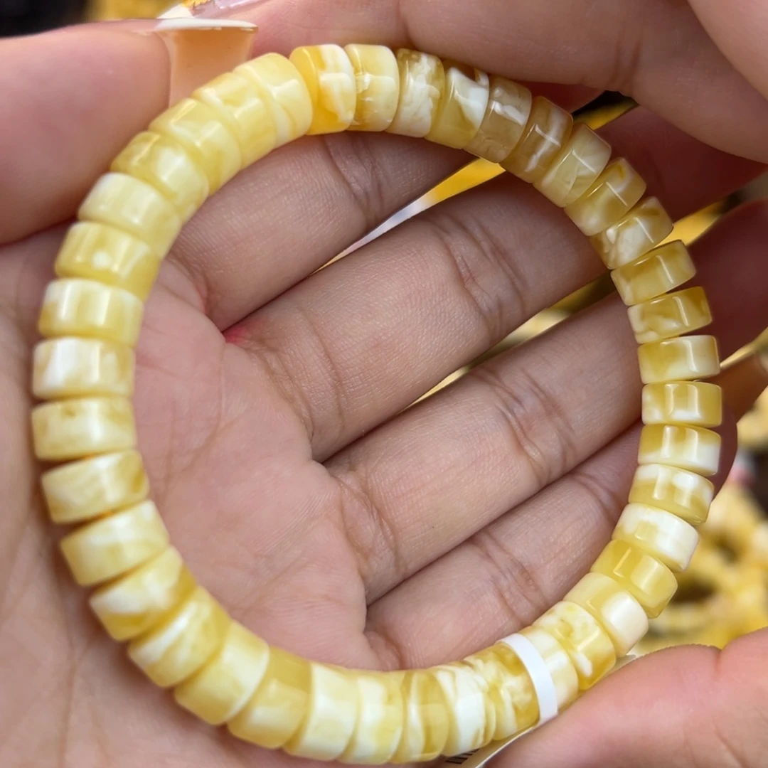 琥珀裸石未镶嵌jjbhbbbbbbn