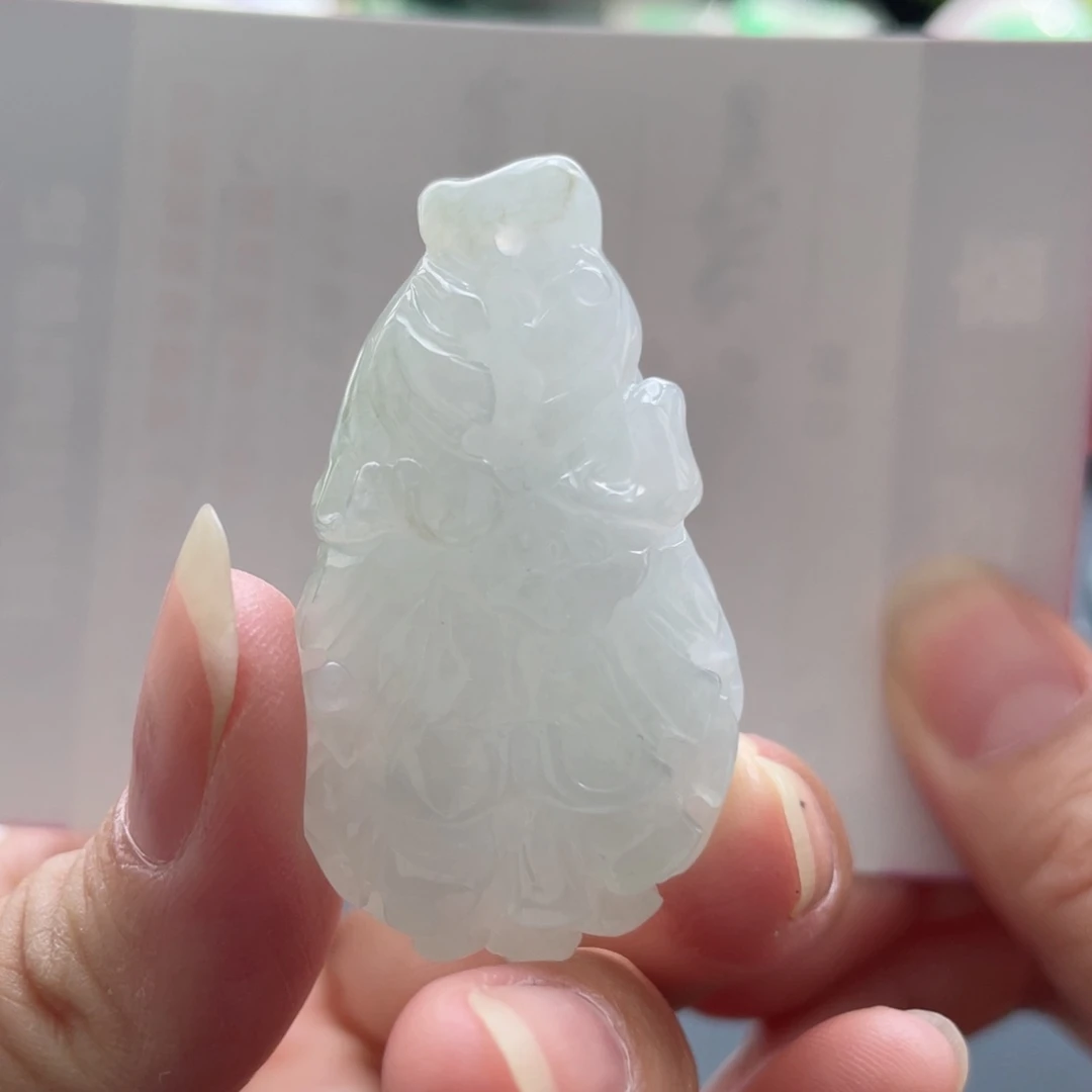 颈饰未镶嵌翡翠纹白菜