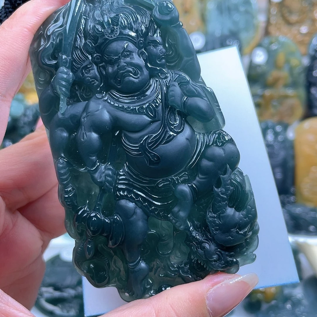 黄***深翡翠未镶嵌颈饰翡翠