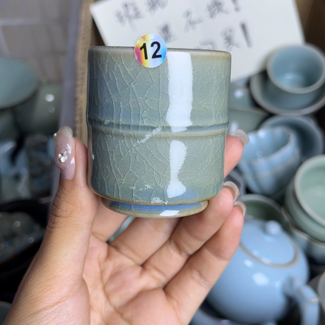 摆件赫*生12哈哈哈哈哈哈哈哈哈哈哈