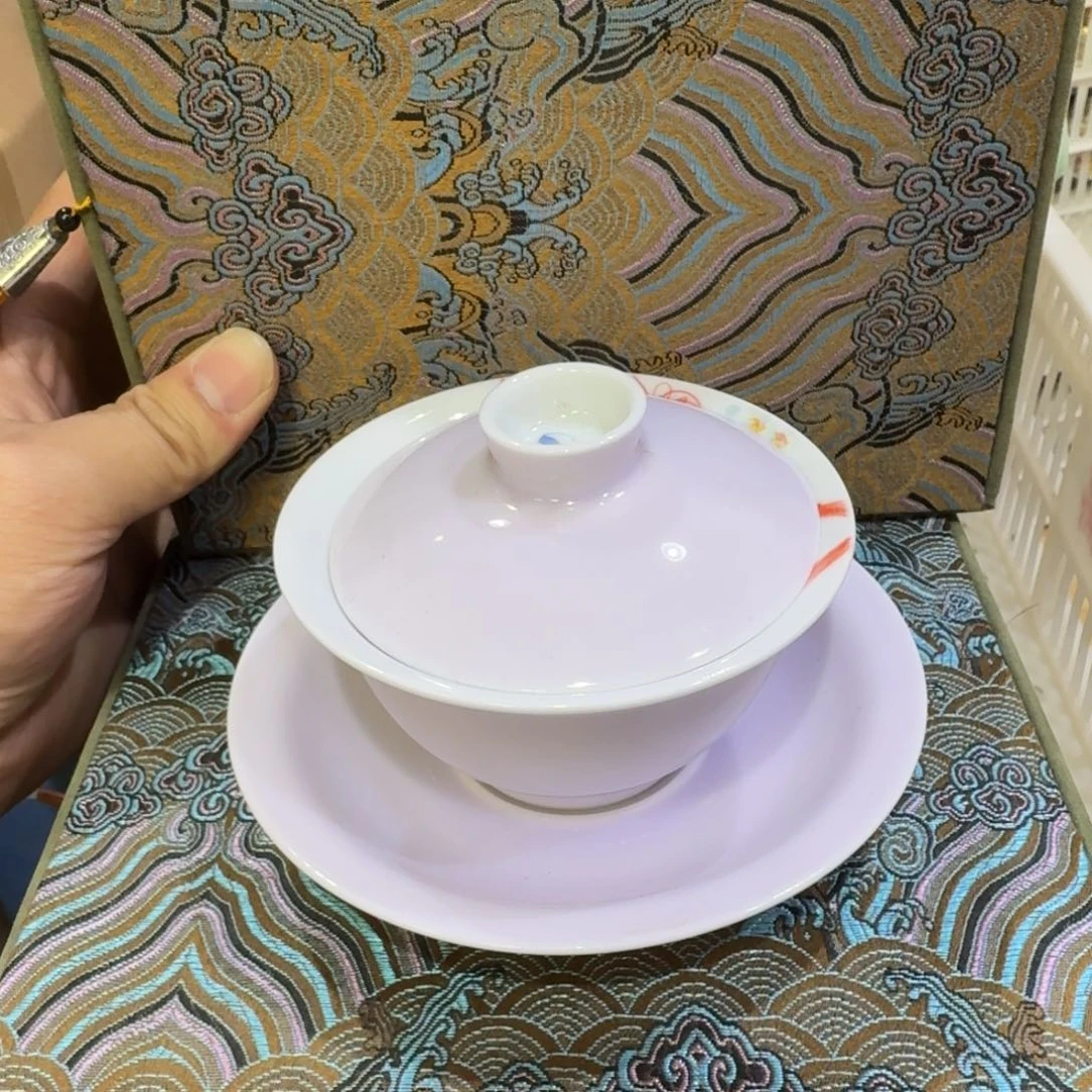 微瑕疵介意勿拍陶瓷器皿F074