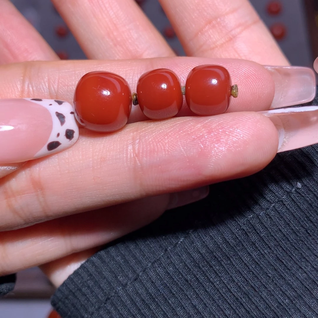 南红玛瑙牛血红套珠微纹未镶嵌清**痕