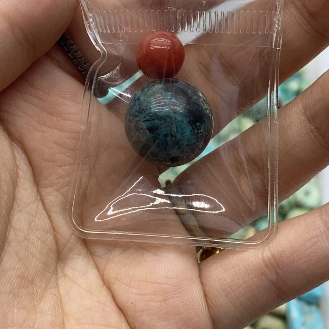 纵***舞南红玛瑙未镶嵌珠宝奇石