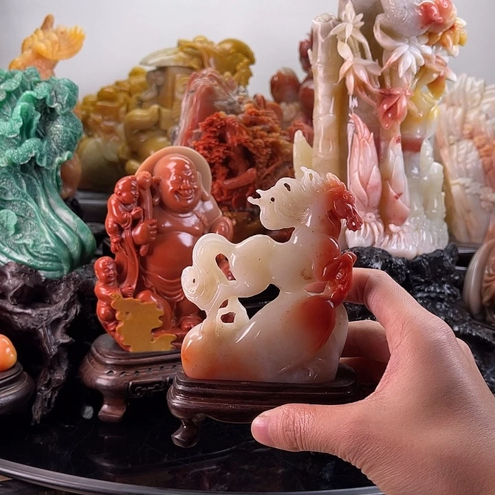 寿山石吗冻成狗摆件