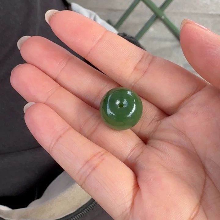 和田玉未镶嵌颈饰16加亲家