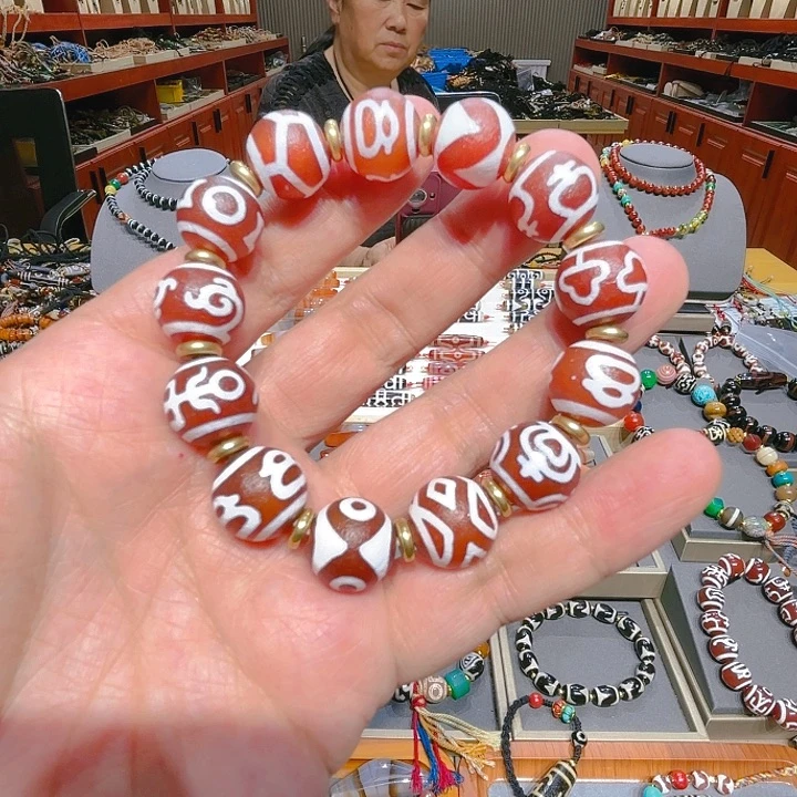 未镶嵌玛瑙/玉髓珠宝奇石