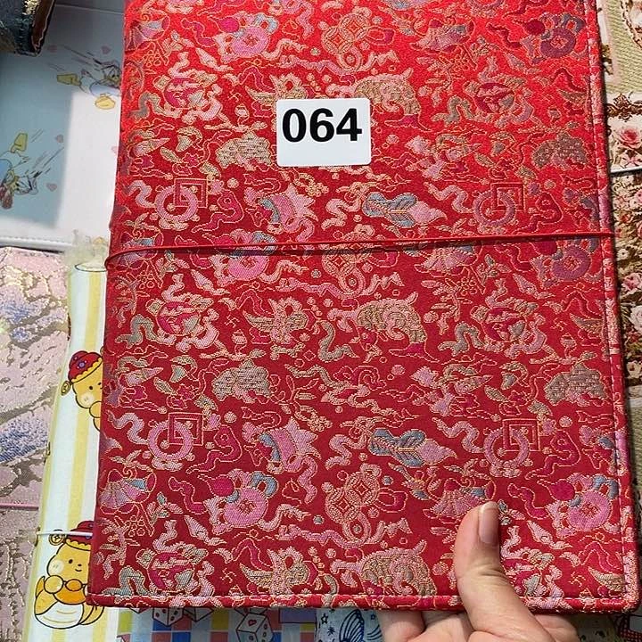 刺绣真我B5活页送纸064