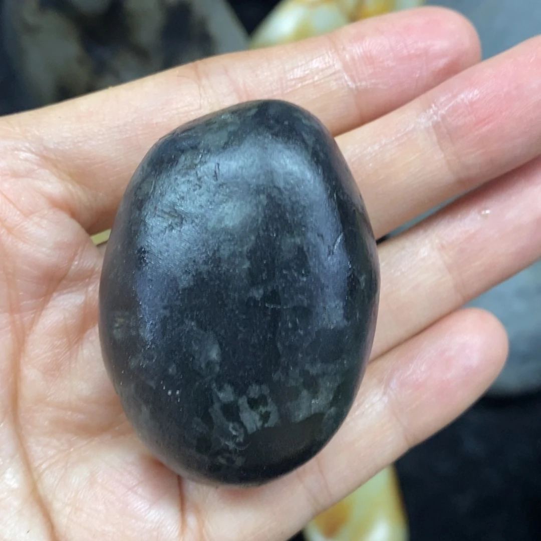 未镶嵌和田玉（糖玉）挂件