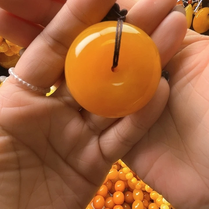 波罗的海蜜糖平安扣