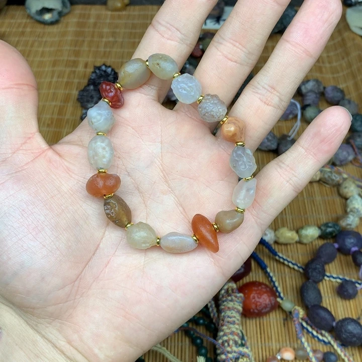 玛瑙/玉髓未镶嵌珠宝半成品