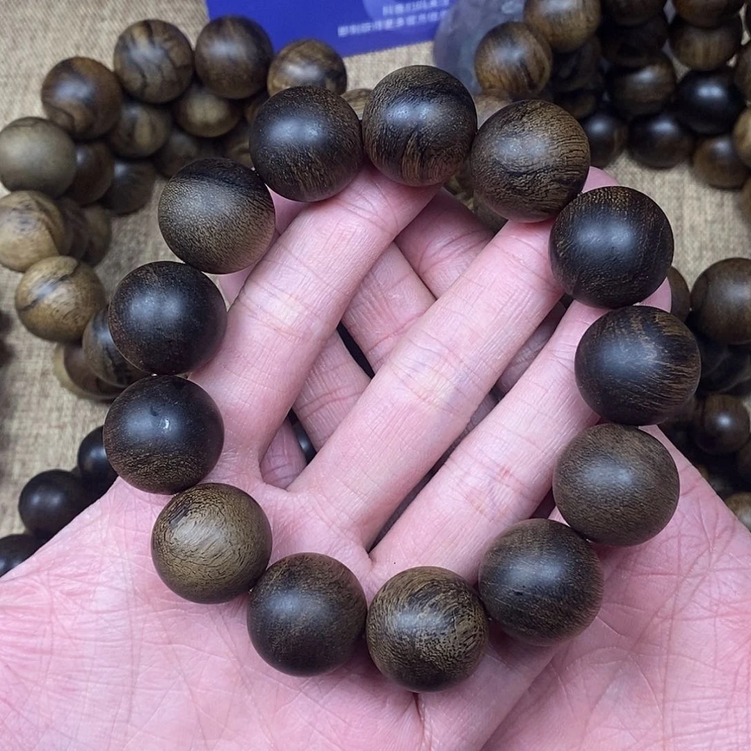 沉香手串越南芽庄白棋楠1.8高货瘤疤