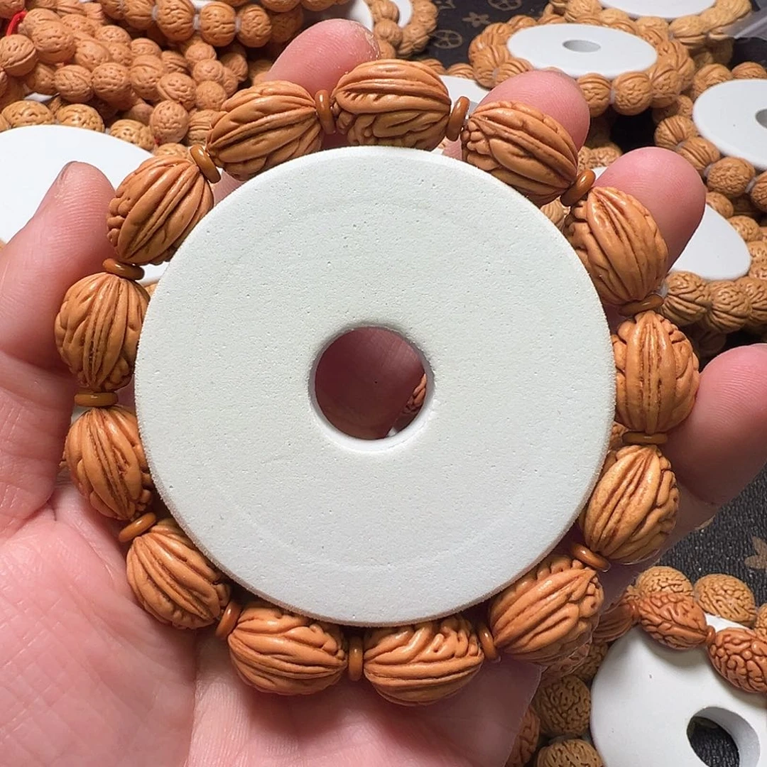 桃核手串虎纹龙脊钱袋子15