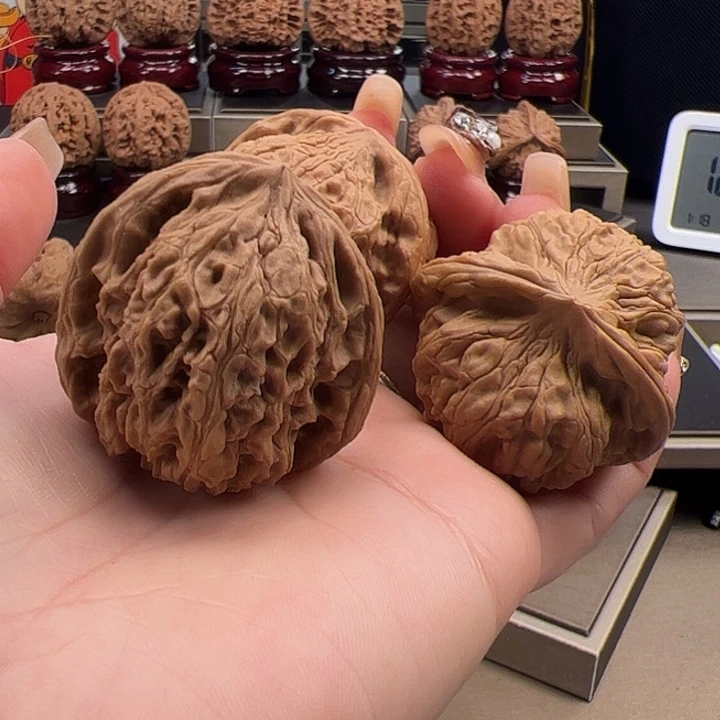 文玩核桃把件南疆石➕玉玺s-005