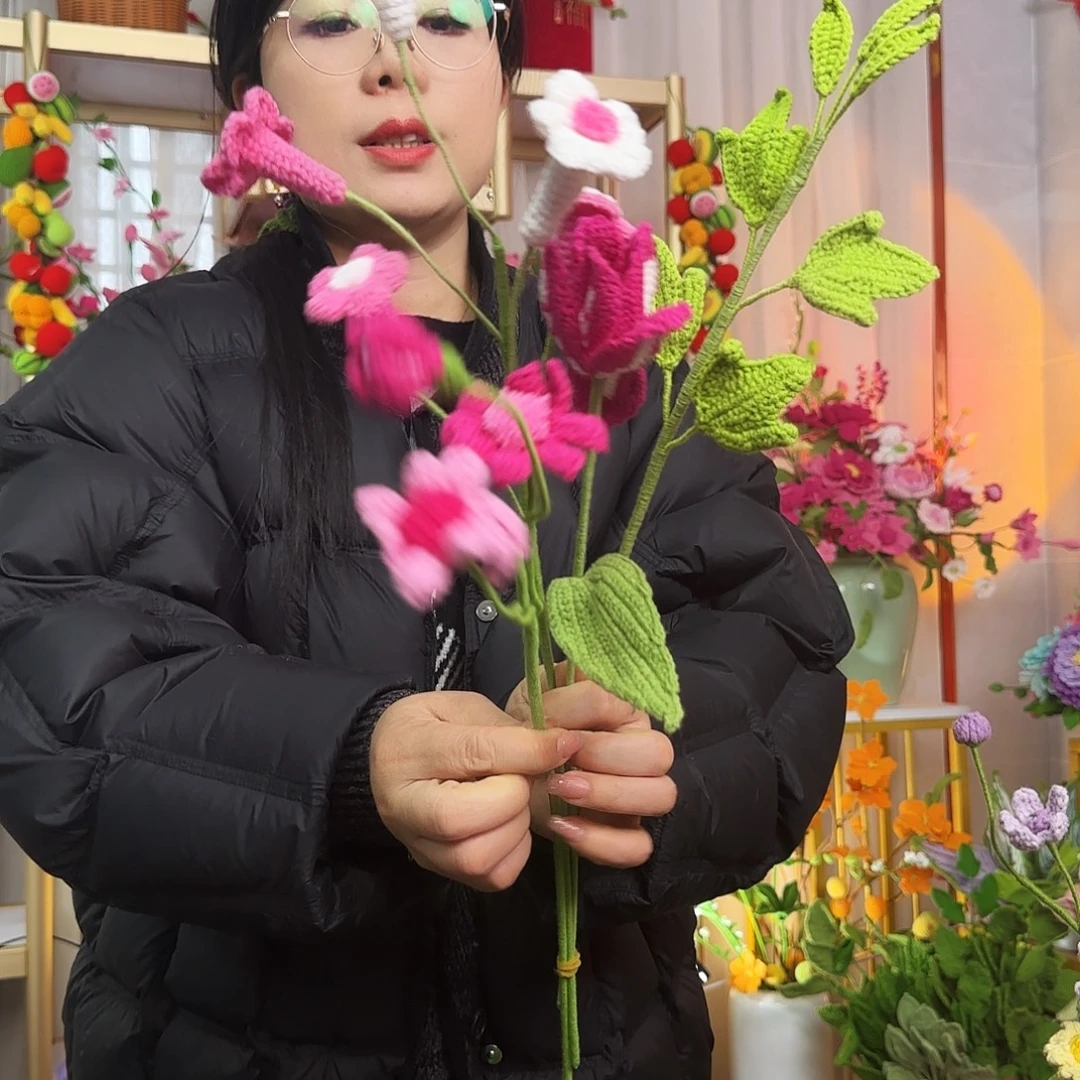 手工钩织设计花束