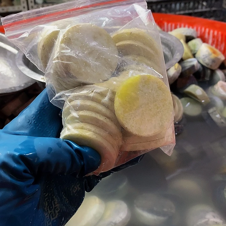 蛇纹石玉原未镶嵌