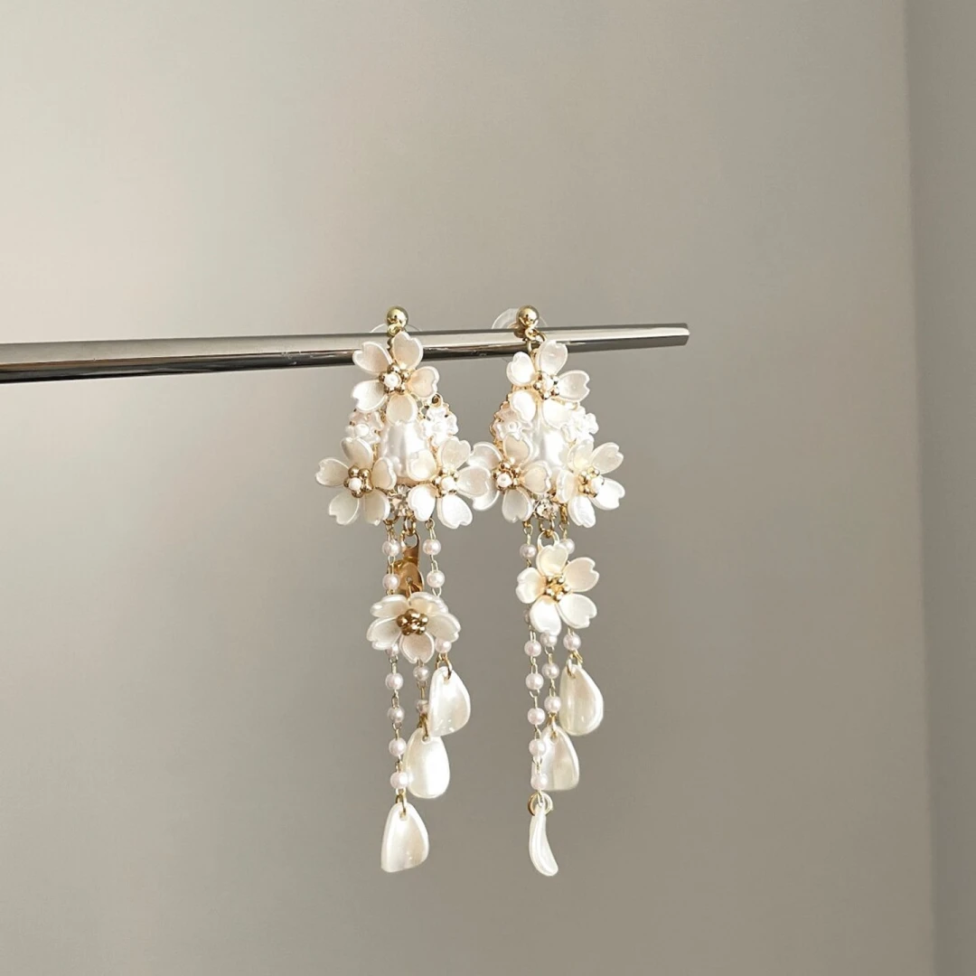 度假风多巴胺花朵耳环女夏季甜美气质百搭高级感耳钉耳饰