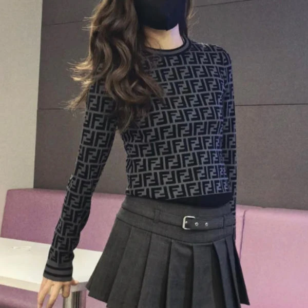 99新/Fendi/芬迪/套头针织衫/38码/Xsp32748