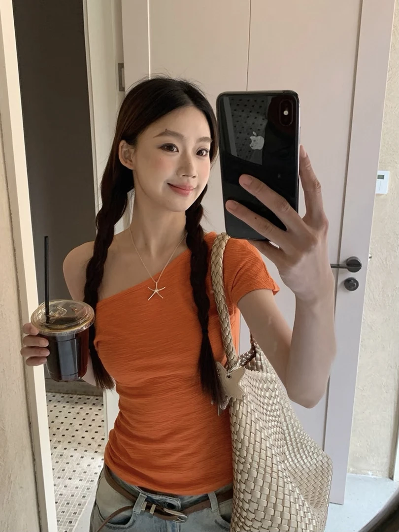 春夏季时尚气质纯色T恤百搭休闲荡领辣妹外穿小众露肩短袖上衣女