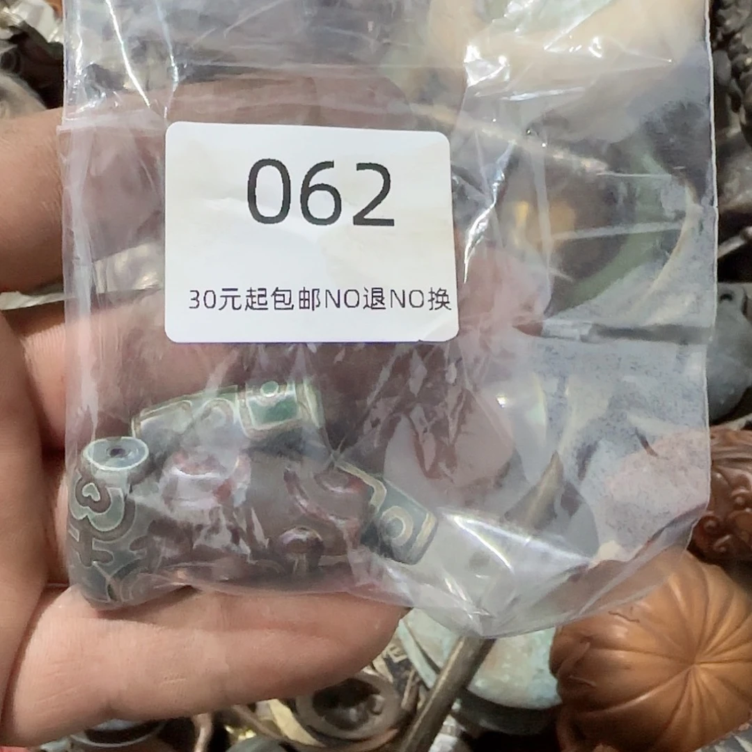 卖***孩木雅圆工艺天柱5个