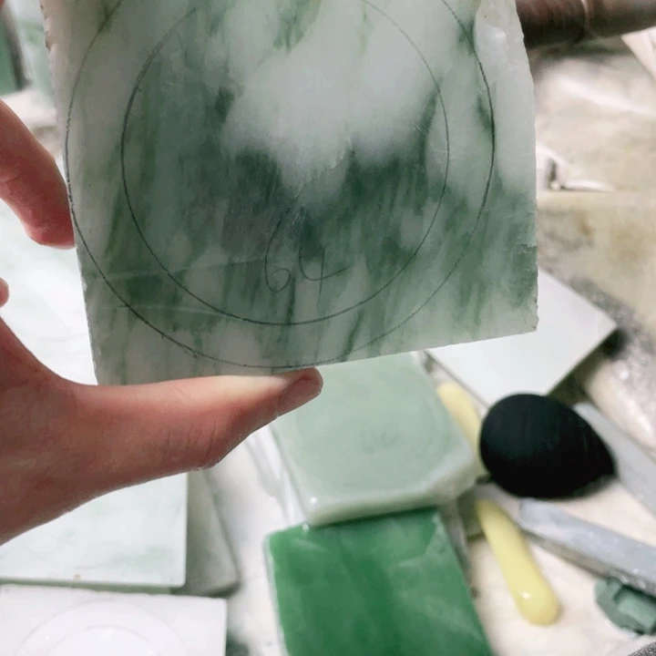 康***饰定制石英质玉手镯64圈口
