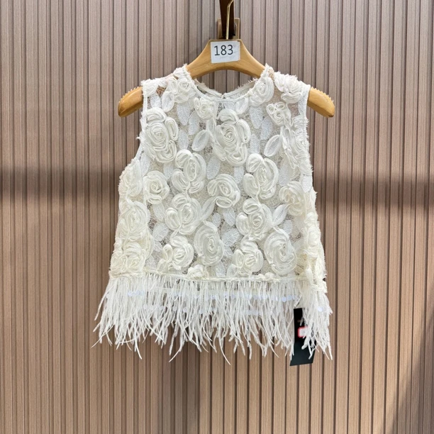 121 立体玫瑰花拼羽毛上衣衬衫