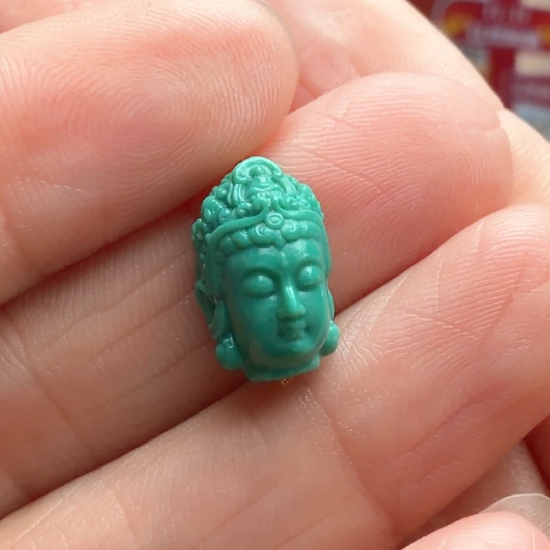 绿松石未镶嵌颈饰