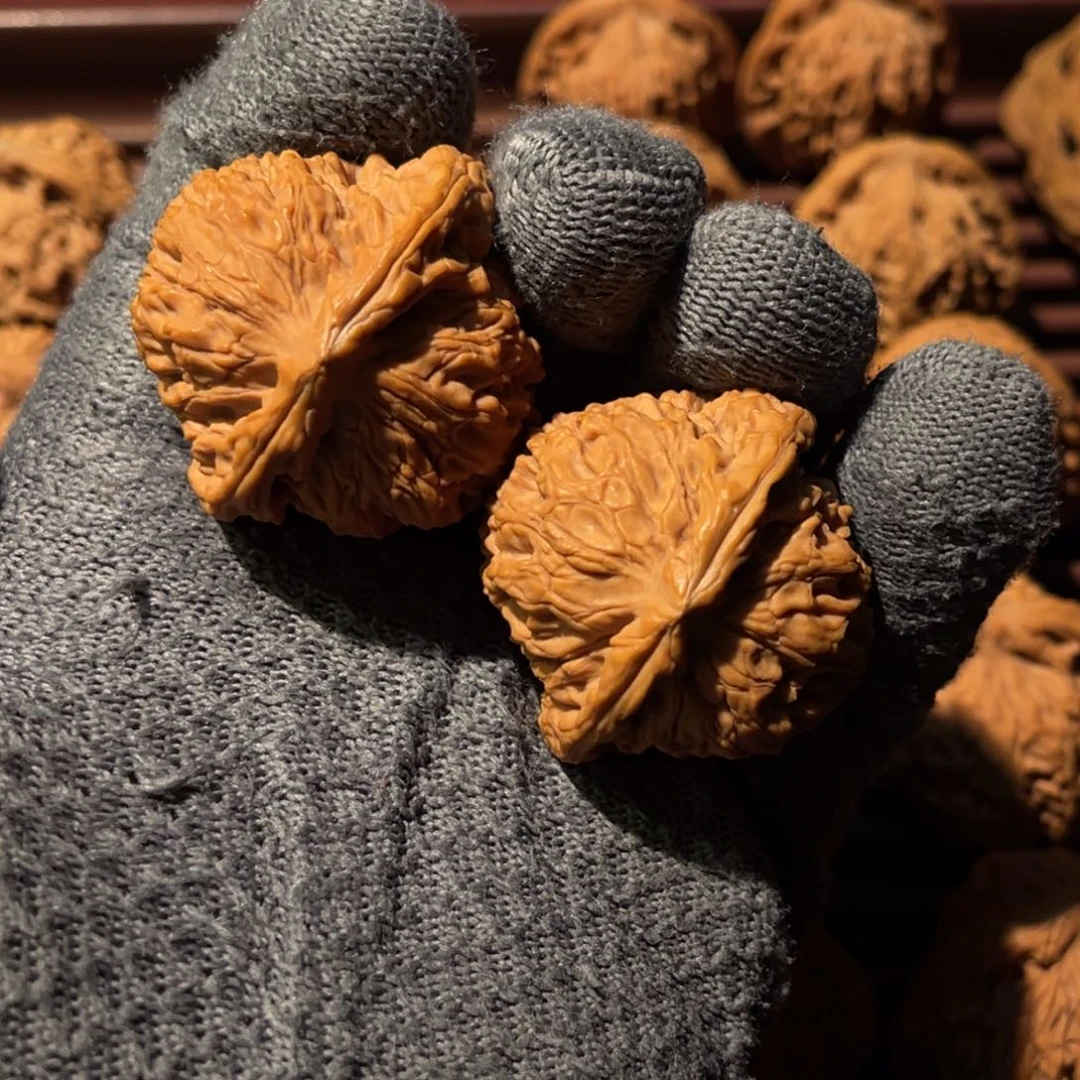 流***年文玩核桃吊坠嘎嘎嘎嘎