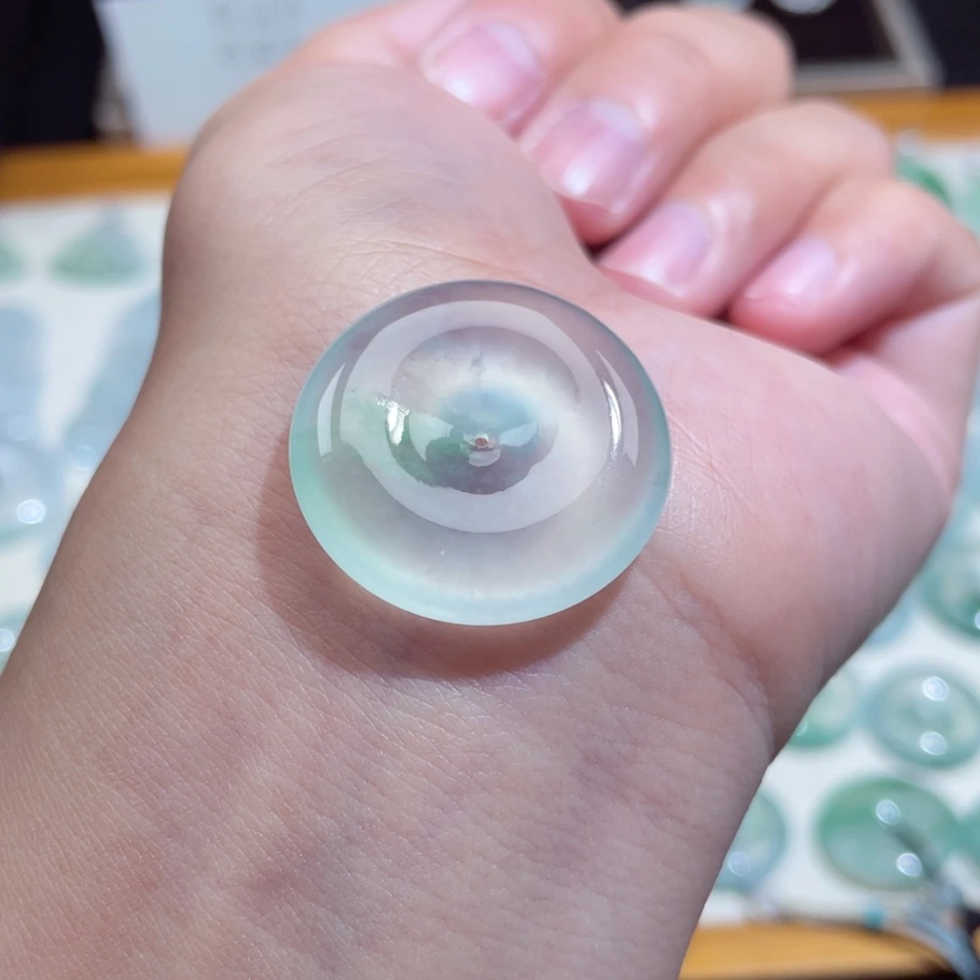 颈饰未镶嵌翡翠扣子