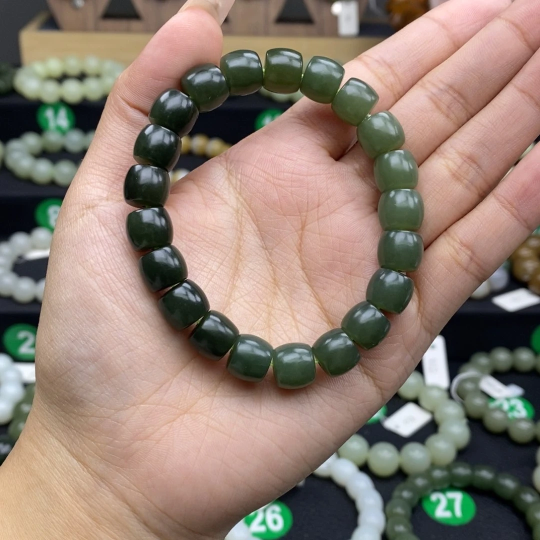 和田玉手链未镶嵌卡10mm