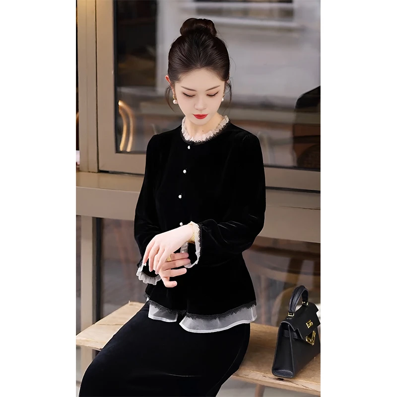 欧货冬季新款时尚洋气蕾丝花边圆领丝绒衫时尚气质显瘦开衫上衣