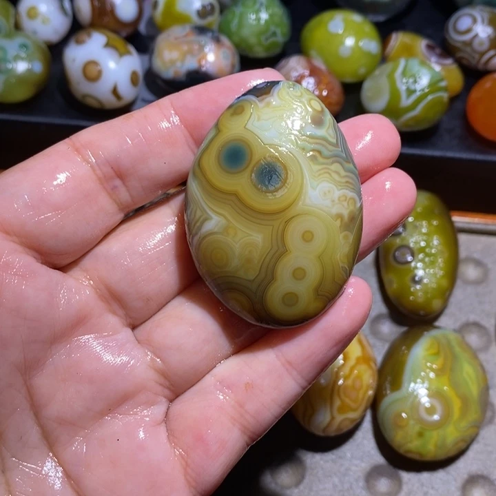 未镶嵌玛瑙/玉髓珠宝半成品心****9