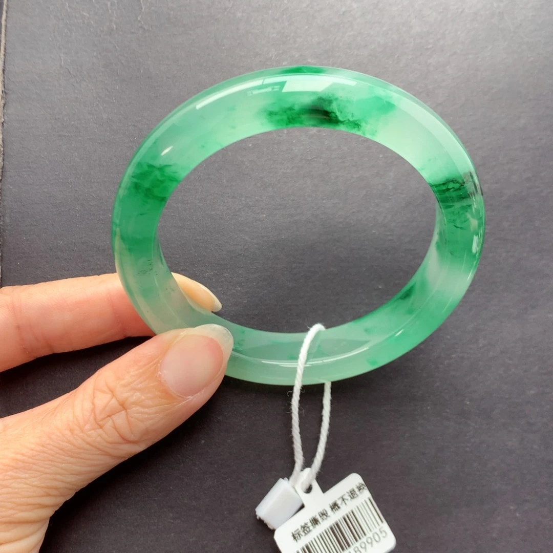 未镶嵌手镯石英质玉