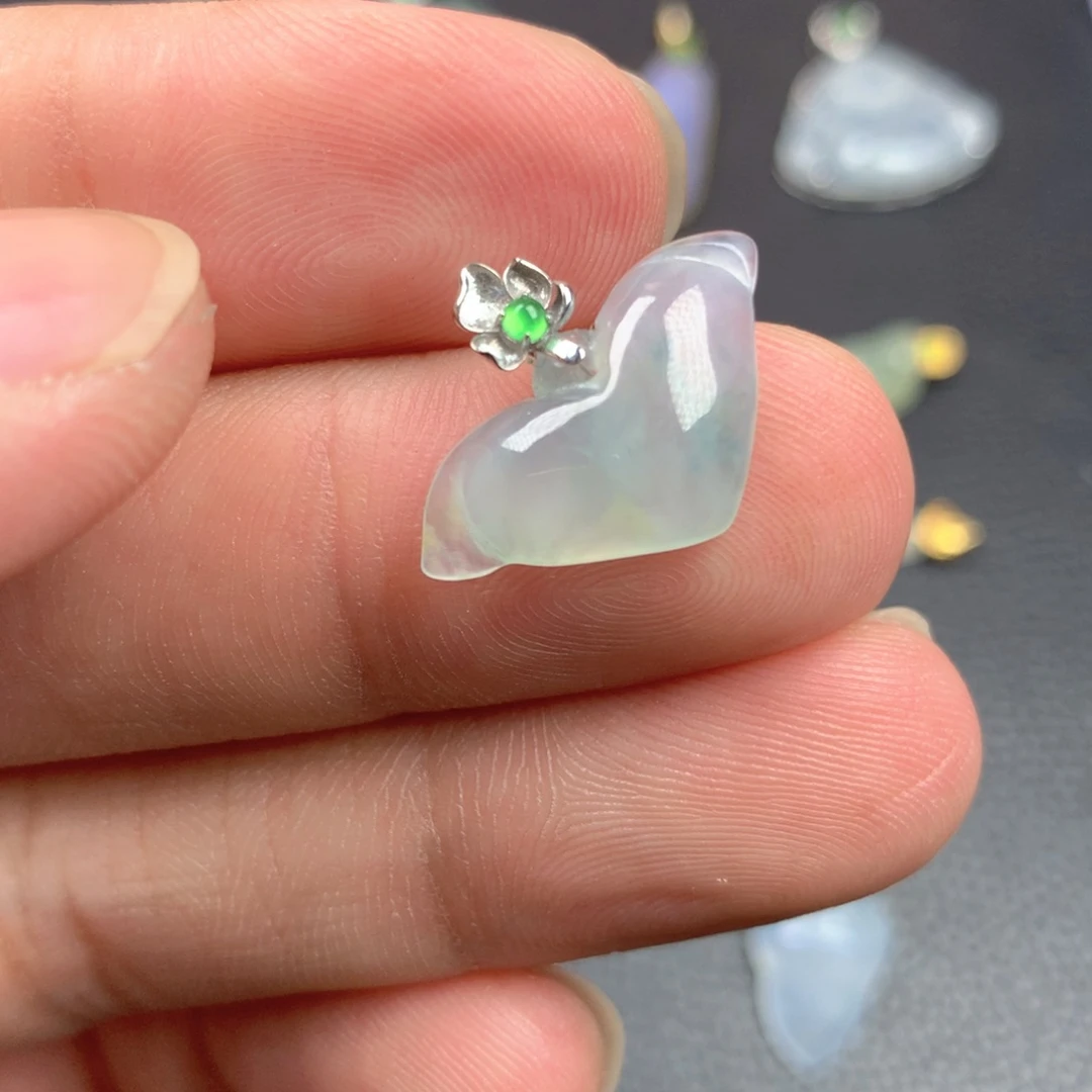 【闪购商品】翡翠18K金镶嵌颈饰翡翠