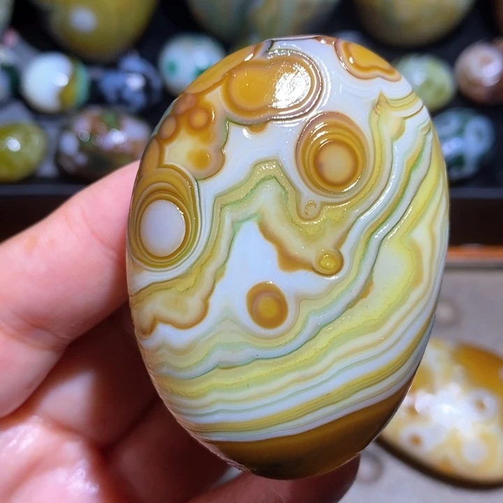 玛瑙/玉髓未镶嵌珠宝半成品