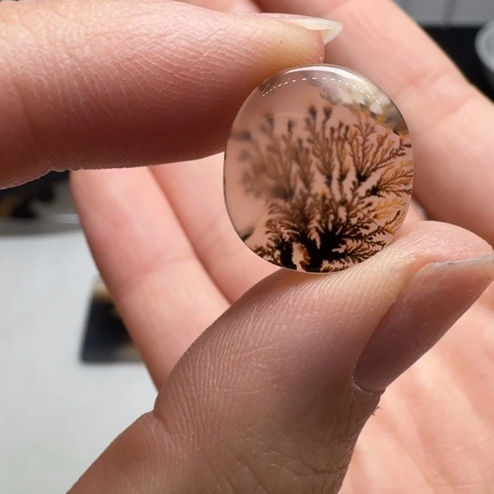 玛瑙/玉髓未镶嵌珠宝奇石