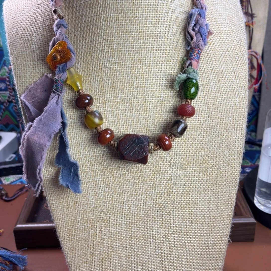 玛瑙/玉髓未镶嵌颈饰