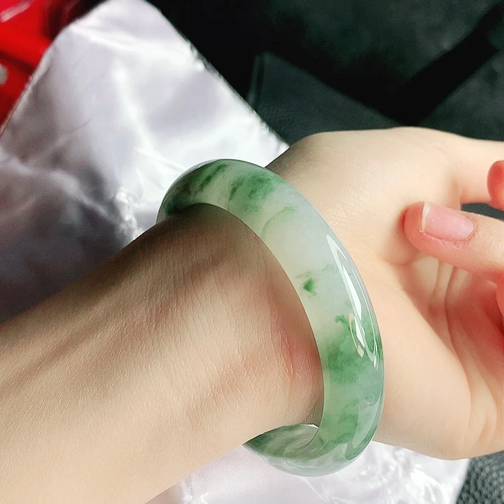 翡翠未镶嵌手镯缅甸天然a货翡翠手镯92号