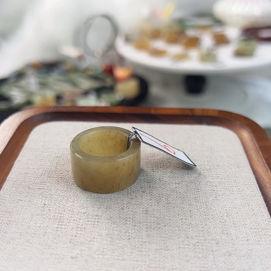 和田玉未镶嵌戒指w12糖草花直切16.9不退换