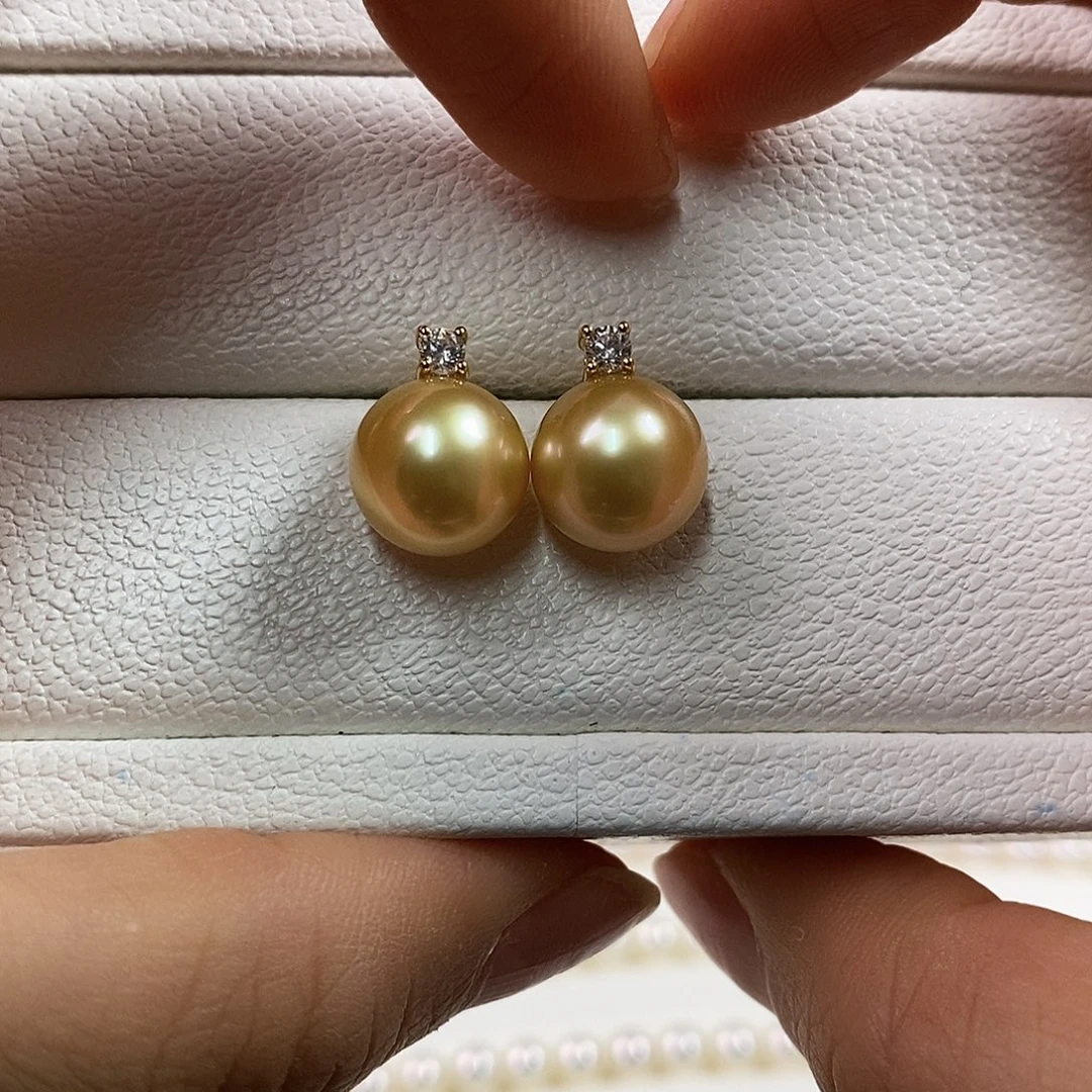 18K金镶嵌耳饰海水珍珠10-11m南洋金珠耳环（浓茶金品质）