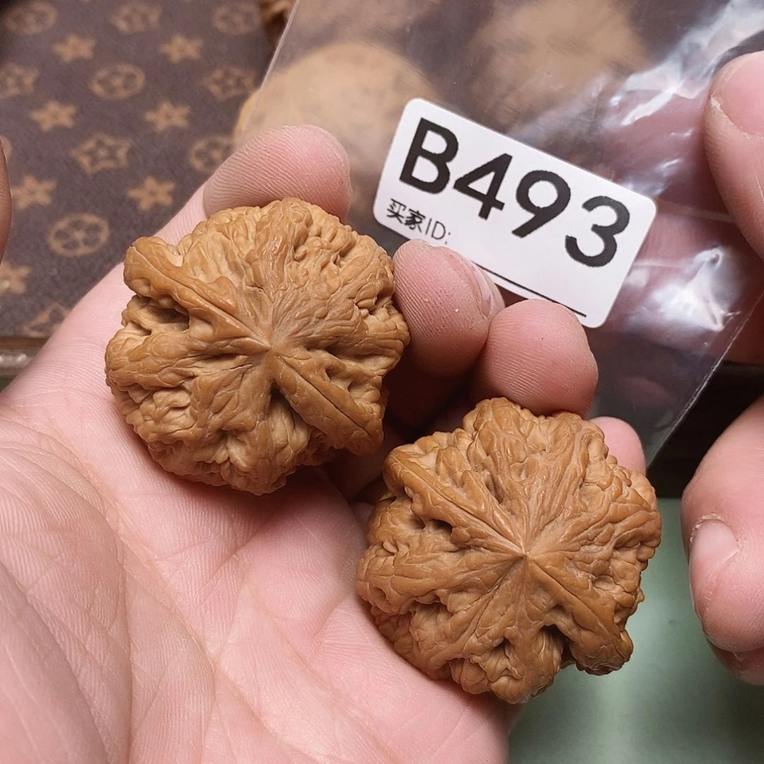 文玩核桃把件粗筋。