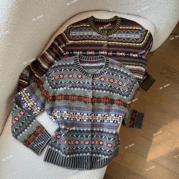 /D.X/冬季新款『费尔岛之恋』复古民族风时尚单排扣圆领开衫外套