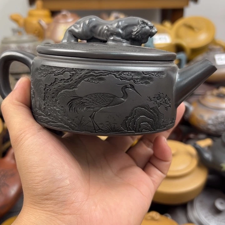 茶壶紫砂紫砂划痕壶身