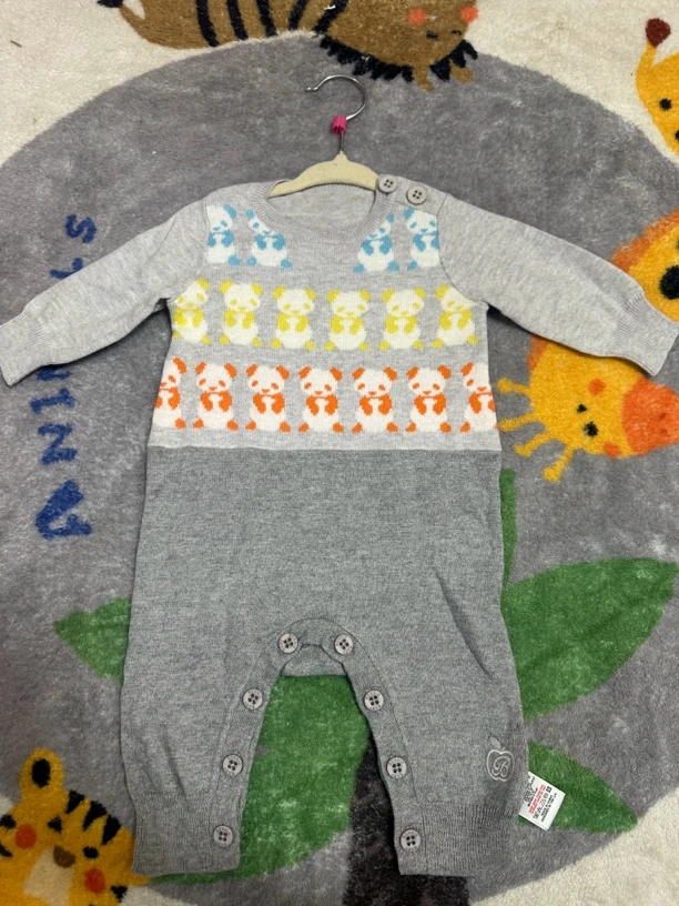 A43儿童针织连体衣