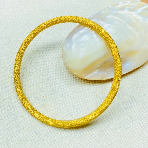 手镯 爆款K经典黄色锤纹素圈闭口手镯多样性发货48483