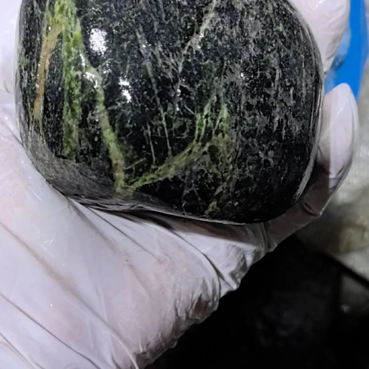 鸡***宝有机玻璃藏玉药王石原石