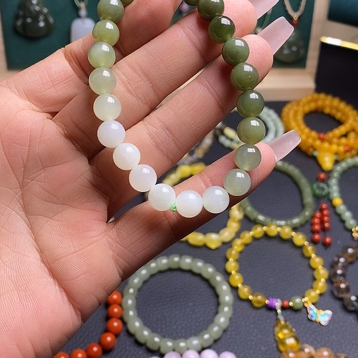 和田玉（青玉）手链未镶嵌和田玉渐变手串