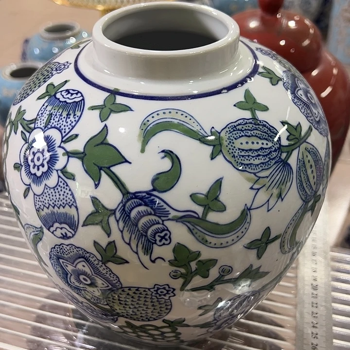 陶瓷瑕。。。。。。。。。。。。。。