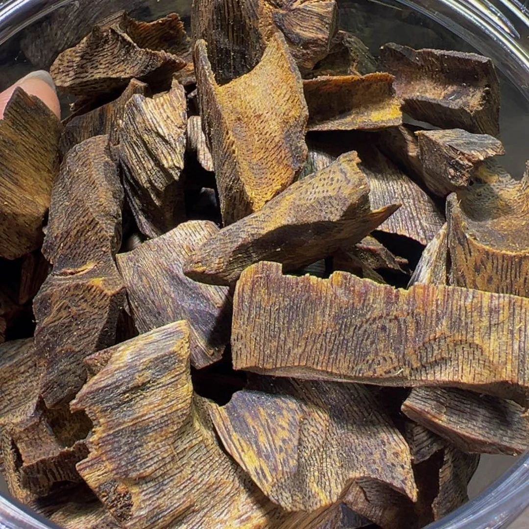 沉香手把件溪*沉香奇楠糖结壳子料110克